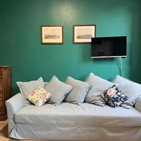 Apartment House - Como