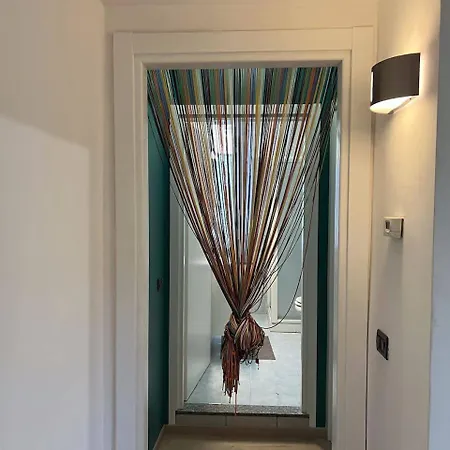 House - Como